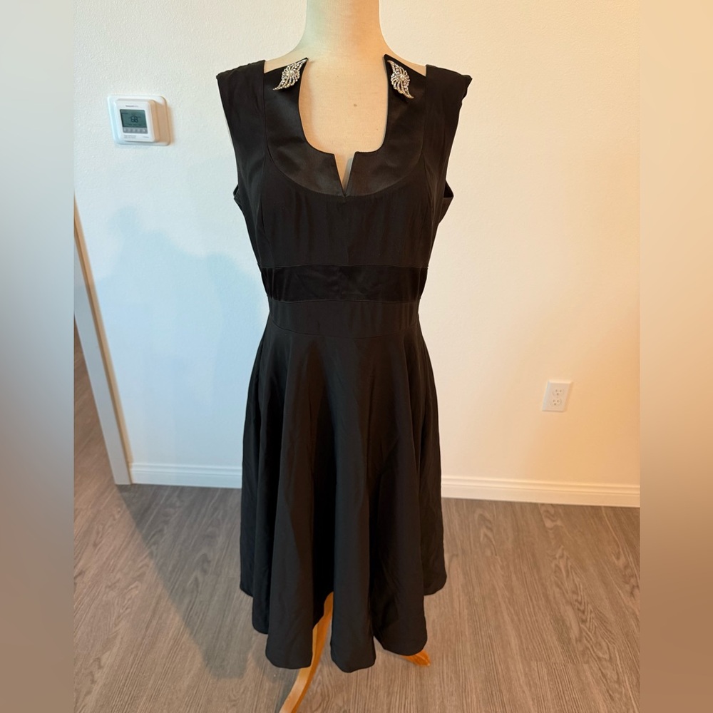 Vintage Hell Bunny Vixen Black Dress with Diamond Brooches - Size L